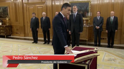 Pedro Sánchez promete su cargo ante el Rey Felipe VI