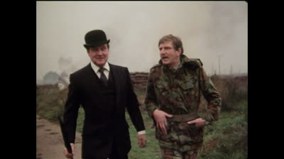 Chapeau melon et bottes de cuir (1976) - 1X13 - Commando Très Spécial